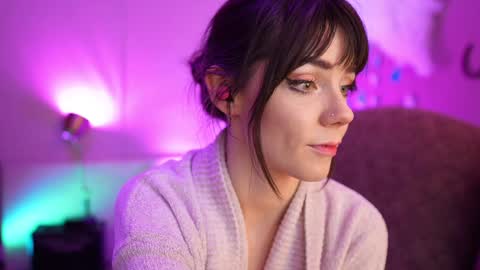 Bella Bondai online show from December 2024 06:09:01 AM