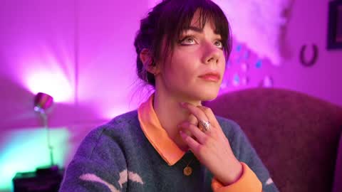 Bella Bondai online show from December 2024 09:16:02 AM