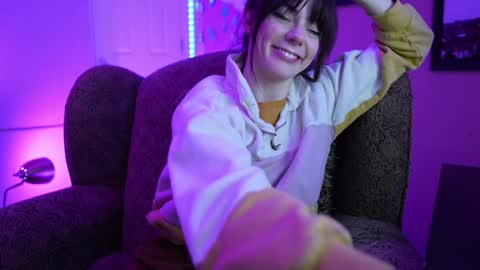 Bella Bondai online show from January 2025 03:54:01 PM