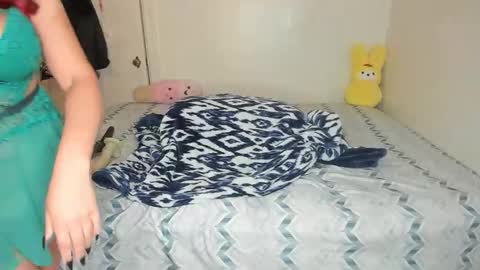 Rae  online show from April 2026 02:45:01 AM