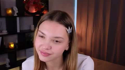 Sydney online show from October 2025 06:14:02 AM