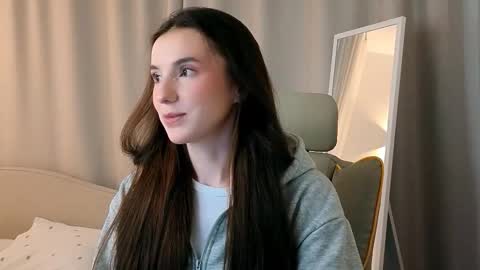 Snapshot of xolorene chatting on February 2026 07:43:01 PM Jane online show from February 2026 07:43:01 PM