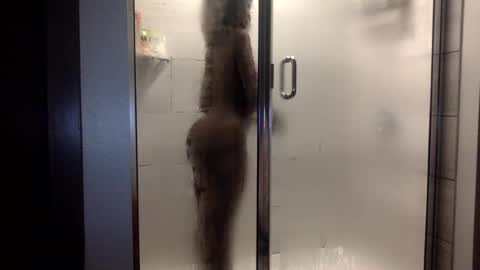 xoxoyourstru online show from August 2026 02:48:02 AM
