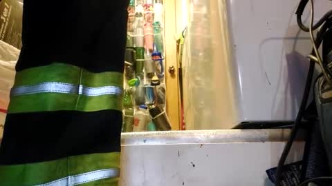 Xploringus online show from November 2025 05:48:02 PM