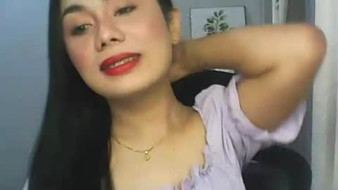 Snapshot of xqueen_beatricex chatting on October 2025 09:58:02 PM Rodah online show from October 2025 09:58:02 PM