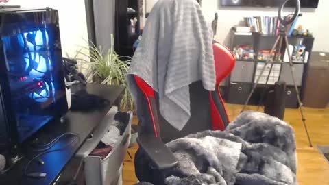 Snapshot of xqueenkendrax chatting on February 2025 12:18:01 AM xqueenkendrax online show from February 2025 12:18:01 AM