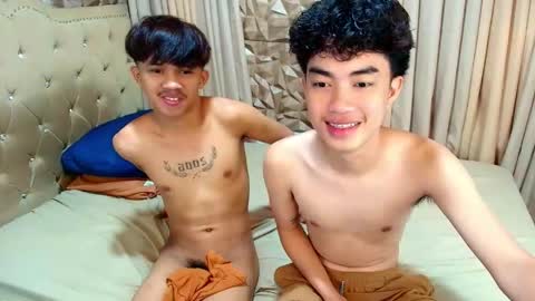 Snapshot of xsianhotcocxx chatting on May 2026 01:44:01 AM xsianhotcocxx online show from May 2026 01:44:01 AM