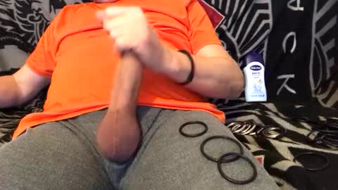 XslashmeX online show from January 2026 07:59:02 PM