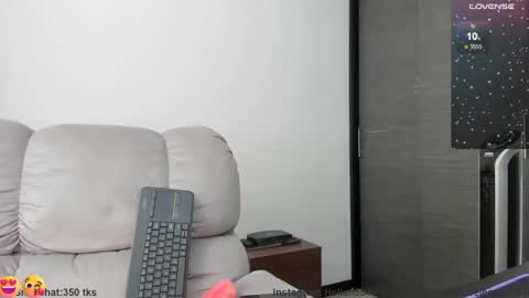 Hellen Sofia instagram hellen5546 online show from January 2025 07:38:01 PM