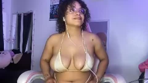 Snapshot of xstargazingx chatting on July 2026 05:44:01 AM xStarGazingx online show from July 2026 05:44:01 AM