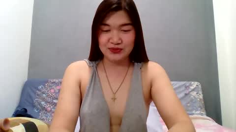 HI IM PAULINE online show from September 2025 10:32:02 PM