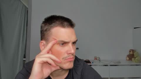 raul online show from December 2025 09:07:01 AM