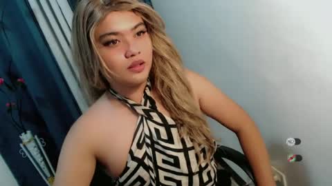 Snapshot of xxhotloyd_cummerx chatting on June 2026 11:52:02 AM Loyd online show from June 2026 11:52:02 AM