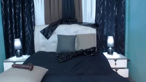 Snapshot of xxhuge_godesss_cockxx chatting on December 2024 02:53:01 AM xxhuge_godesss_cockxx online show from December 2024 02:53:01 AM