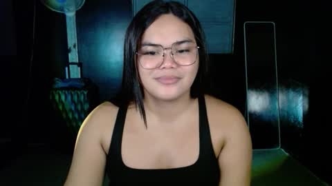 Snapshot of xxkylie_smithxx chatting on October 2025 08:37:02 PM Kylie Smith online show from October 2025 08:37:02 PM