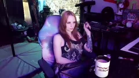 Snapshot of xxlilithmoonxx chatting on June 2026 12:05:01 AM Lilith online show from June 2026 12:05:01 AM