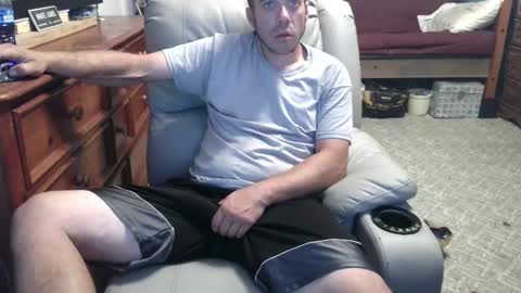 xxScubaStevexx online show from September 2025 07:13:02 AM