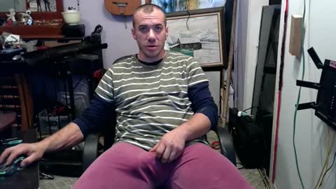 xxScubaStevexx online show from November 2025 09:14:02 PM