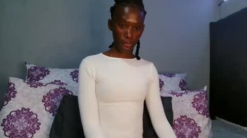 xxsexytalia28 online show from November 2025 08:25:02 PM