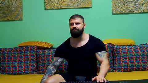 Xtream Leonard online show from February 2025 02:34:02 PM