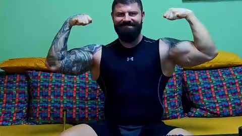 Xtream Leonard online show from February 2025 11:47:02 AM