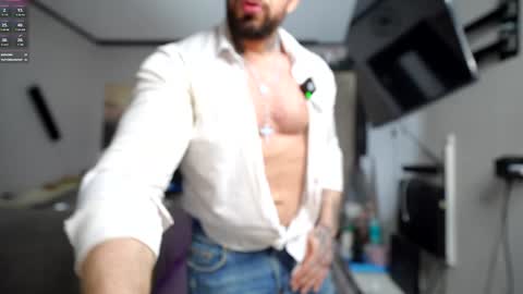     online show from February 2026 12:56:02 PM