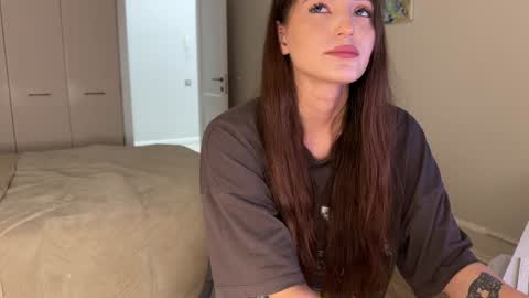 Snapshot of xxx_leila chatting on February 2026 09:32:02 AM xxx_leila online show from February 2026 09:32:02 AM