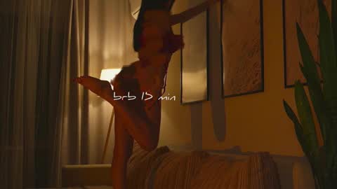 Snapshot of xxx_sunset chatting on January 2026 03:05:01 PM Molly online show from January 2026 03:05:01 PM