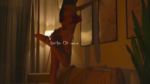 Snapshot of xxx_sunset chatting on February 2026 11:38:02 AM Molly online show from February 2026 11:38:02 AM