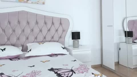 Snapshot of xxxgreatshow chatting on February 2026 07:45:02 AM Elvira online show from February 2026 07:45:02 AM