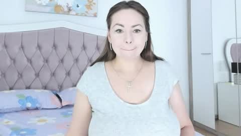 Snapshot of xxxgreatshow chatting on April 2026 05:57:01 AM Elvira online show from April 2026 05:57:01 AM