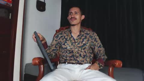 Kev online show from February 2025 07:52:01 PM