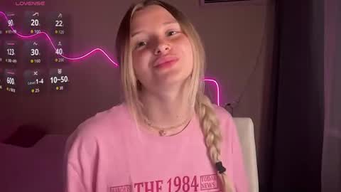 xxxkamilaxxx online show from June 2026 07:14:01 PM