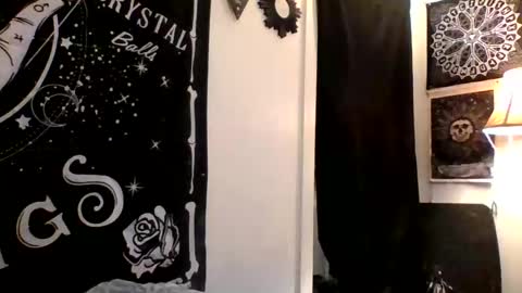 Snapshot of xxxmistymoansxxx chatting on November 2025 10:22:02 PM Misti online show from November 2025 10:22:02 PM