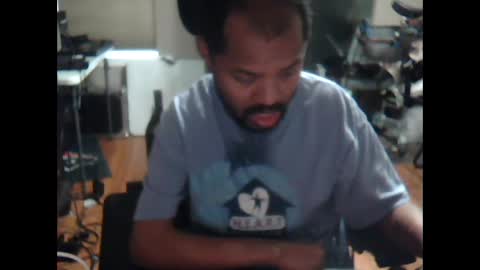 Snapshot of xxxonwheelz chatting on September 2025 09:59:02 PM xxxonwheelz online show from September 2025 09:59:02 PM