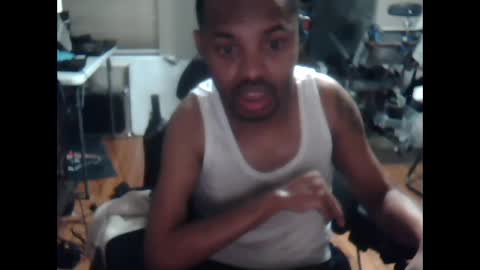 Snapshot of xxxonwheelz chatting on October 2025 05:38:01 AM xxxonwheelz online show from October 2025 05:38:01 AM