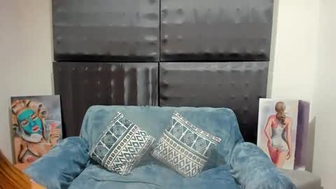 Snapshot of xxxsarita_cute chatting on February 2025 01:36:02 AM Sara online show from February 2025 01:36:02 AM