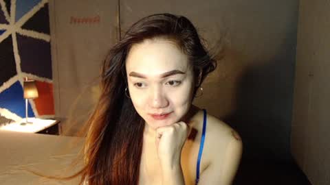 Melissa online show from December 2024 12:11:02 PM