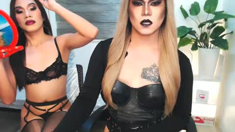 Snapshot of xyournightmarequeenx chatting on July 2026 04:36:01 PM QueenMarina online show from July 2026 04:36:01 PM