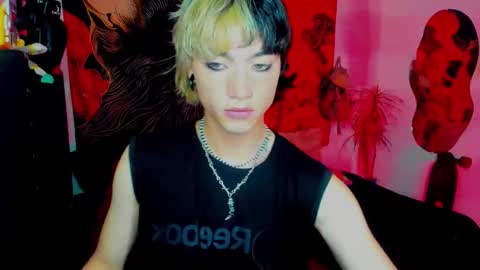 Snapshot of xzerox_ chatting on December 2025 08:38:01 PM xzerox_ online show from December 2025 08:38:01 PM