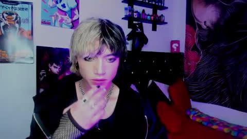 Snapshot of xzerox_ chatting on December 2025 10:06:02 PM xzerox_ online show from December 2025 10:06:02 PM