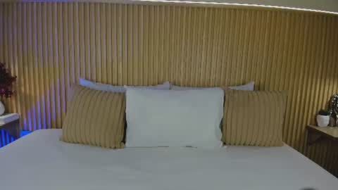 Yalezka online show from July 2026 04:03:02 AM