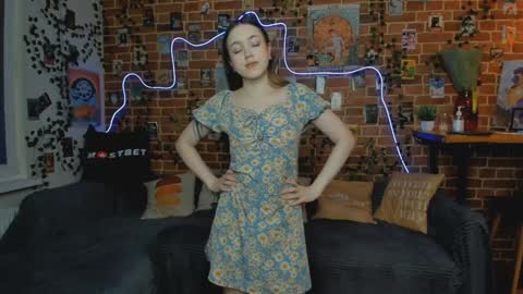 Snapshot of yami_yami_yami chatting on December 2024 02:00:01 PM Mia and Andry online show from December 2024 02:00:01 PM