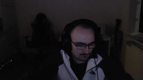 YamilLamal online show from November 2025 08:11:02 PM