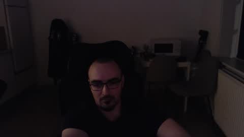 YamilLamal online show from December 2025 05:52:01 PM