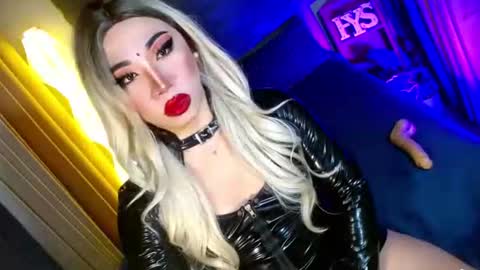 REYAN online show from February 2026 02:56:01 AM