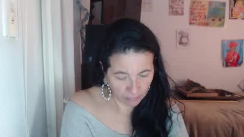 yasmin_love85 online show from November 2025 02:49:02 PM