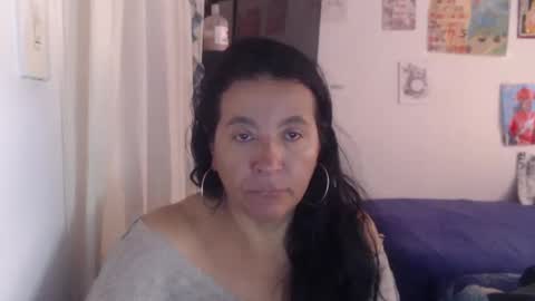 Snapshot of yasmin_love85 chatting on May 2026 02:33:01 PM yasmin_love85 online show from May 2026 02:33:01 PM