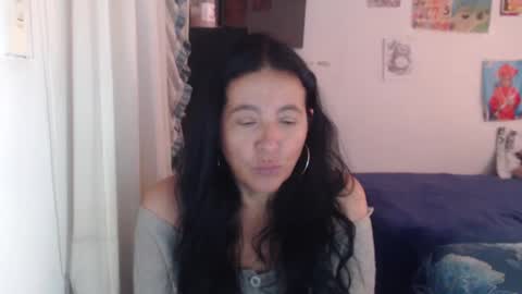 Snapshot of yasmin_love85 chatting on May 2026 03:18:02 PM yasmin_love85 online show from May 2026 03:18:02 PM