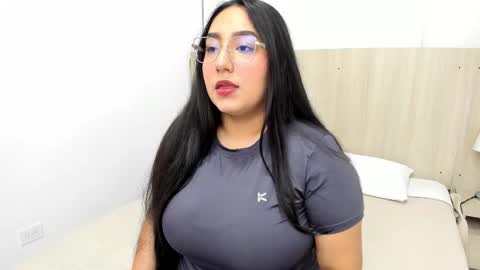 Yasmin Ortiz online show from March 2026 03:46:02 AM